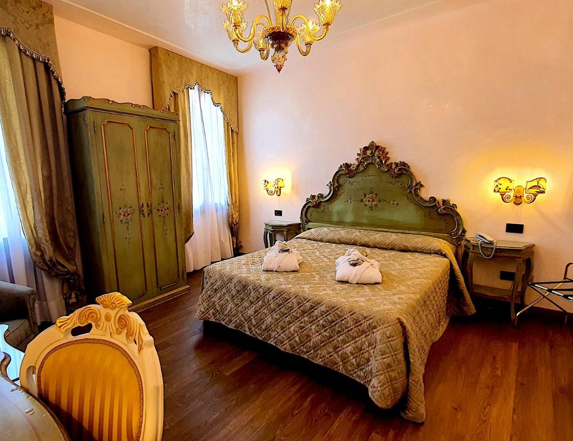 Carlton On The Grand Canal Hotel Venecia